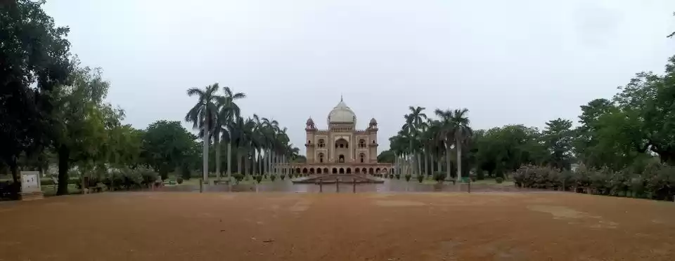 Photo of Neighbours in Delhi