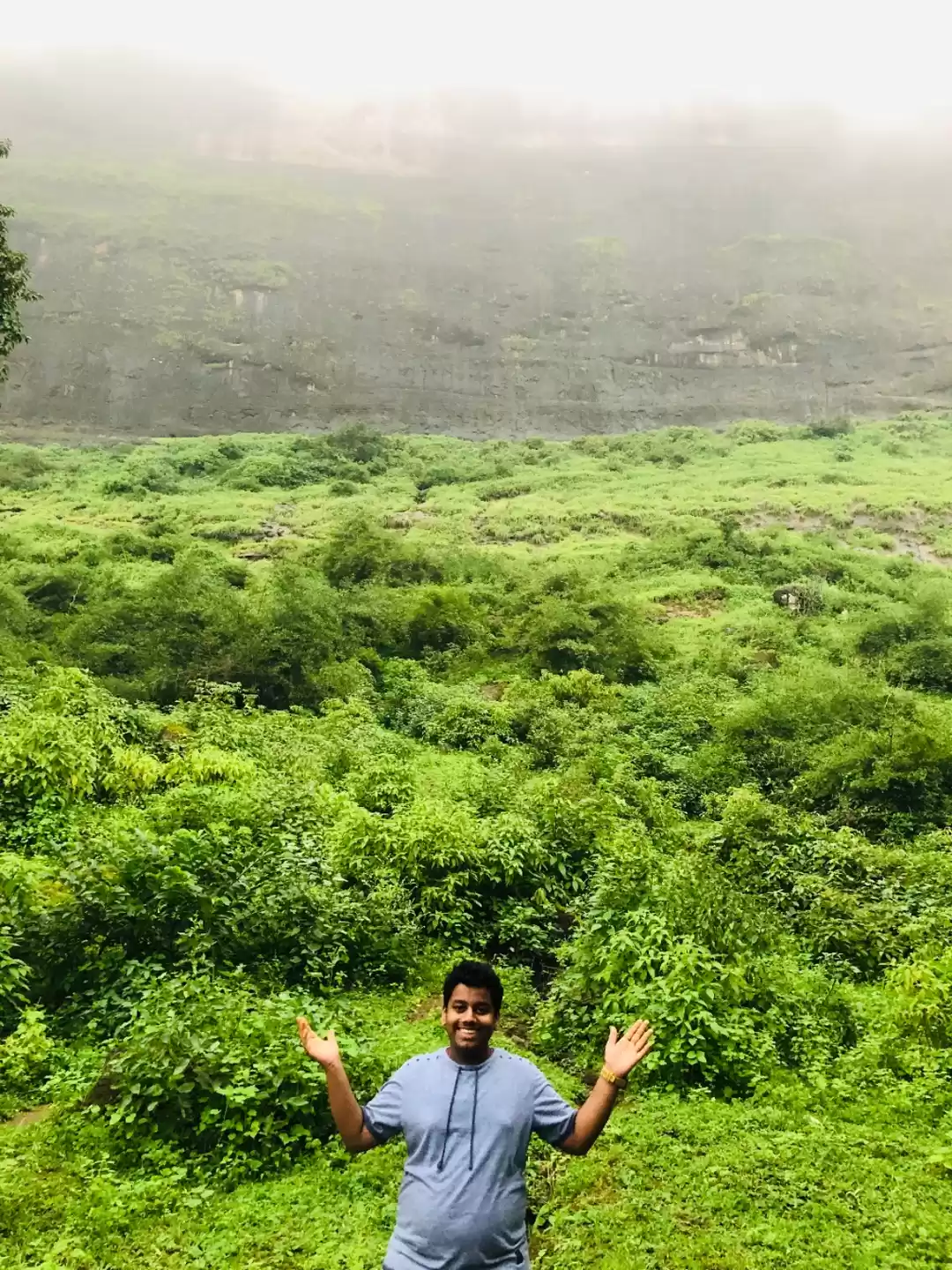 Photo of Triyambakeshwar; suc