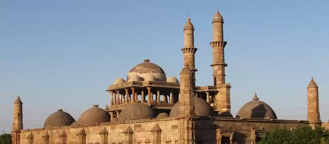 Photo of Champaner - Lost Cap