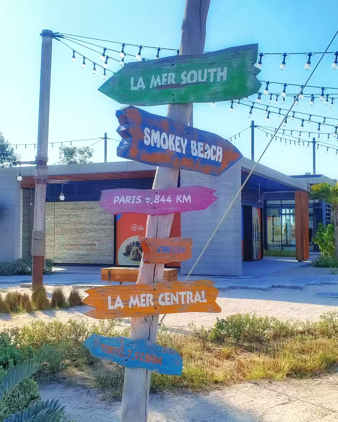 Photo of La Mer : This Beach 