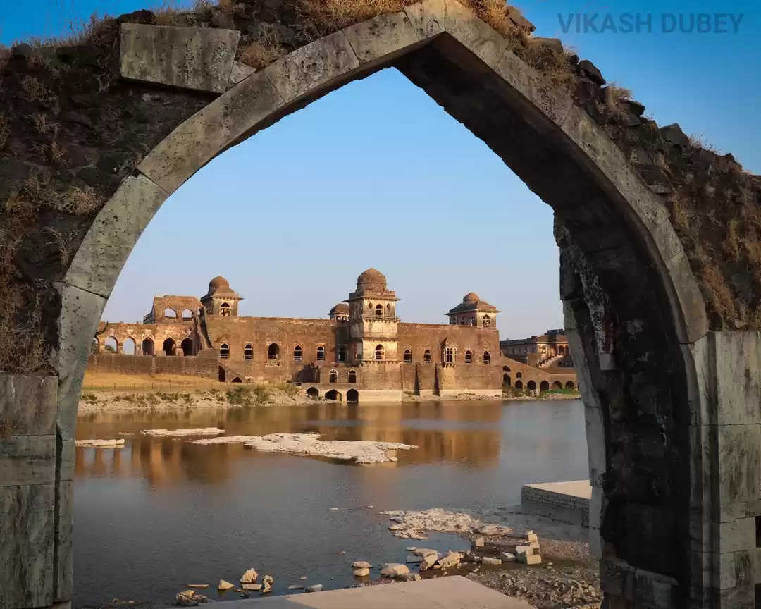 Photo of Jahaz Mahal MANDU #m
