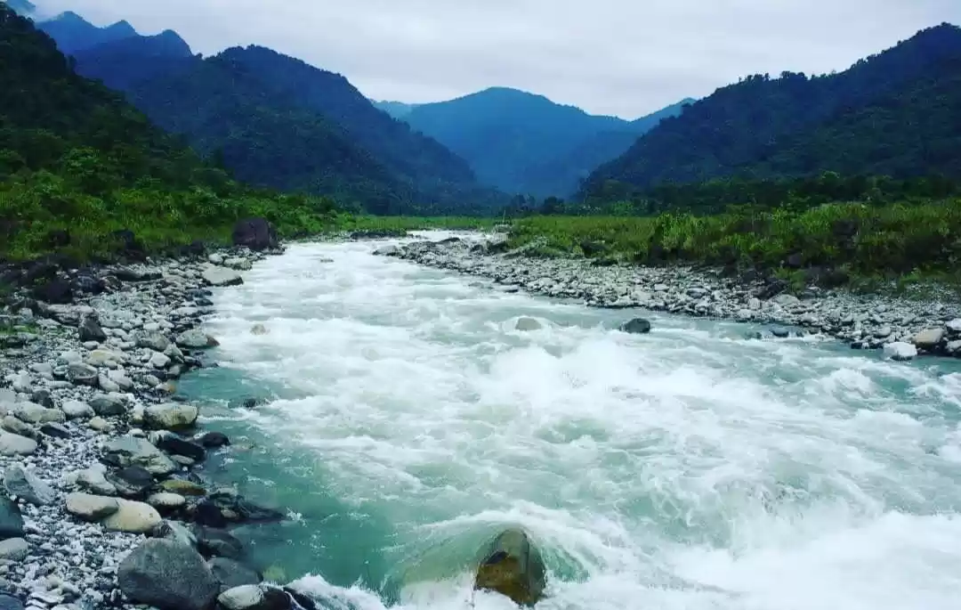 Photo of प्राकृतिक नज़ारों और 