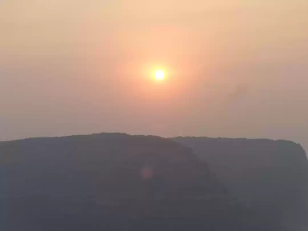 Photo of કુદરતી સૌદર્ય, લાલ મ