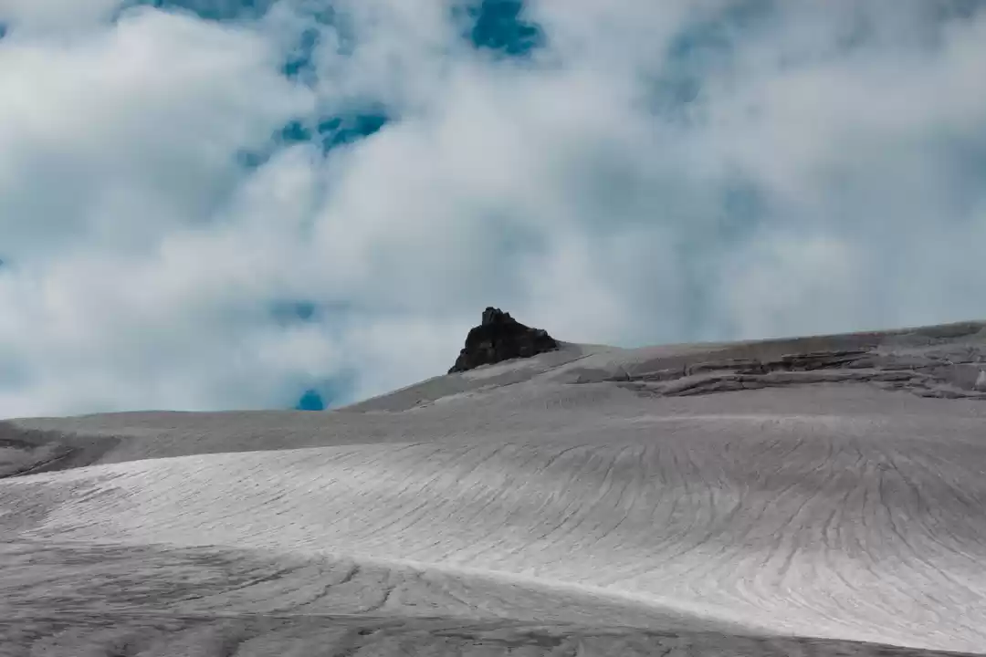 Photo of Summit Nights | Jaga