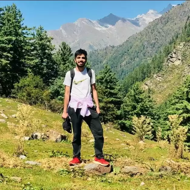 Photo of Mayank Bajaj