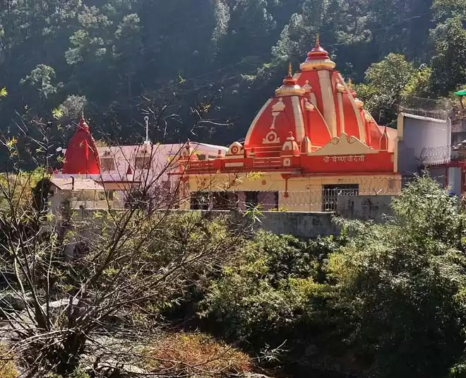 Photo of जानें कैंची धाम के न