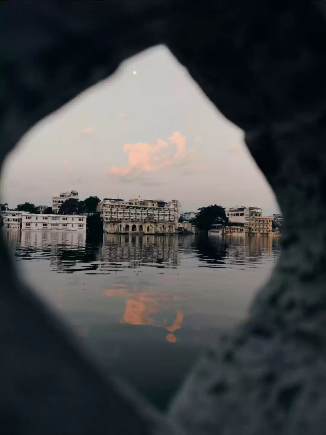 Photo of By the ghats of Udai