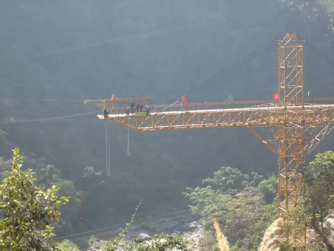 Photo of Jumpin Heights, Rish
