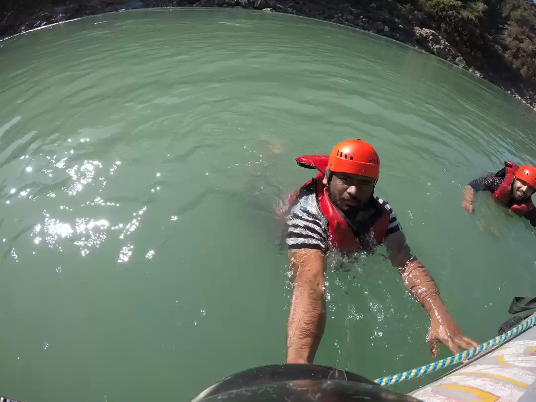 Photo of ( place where u mee