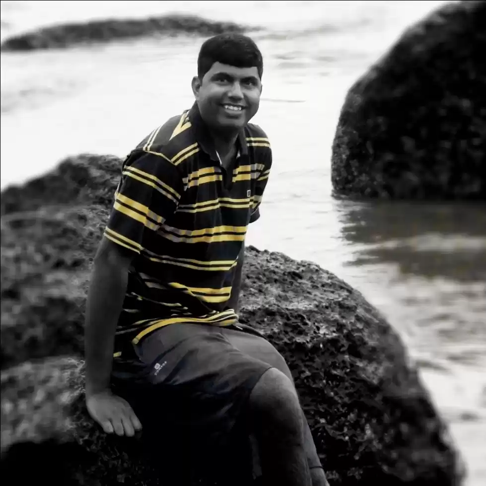 Photo of Velson Fernandes