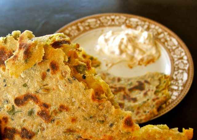 10 Places Offering Late Night Food In Delhi At Dirt Cheap Prices Tripoto Deluxe suite with early check in 1200 hrs & late check out till 1400 hrs; late night food in delhi