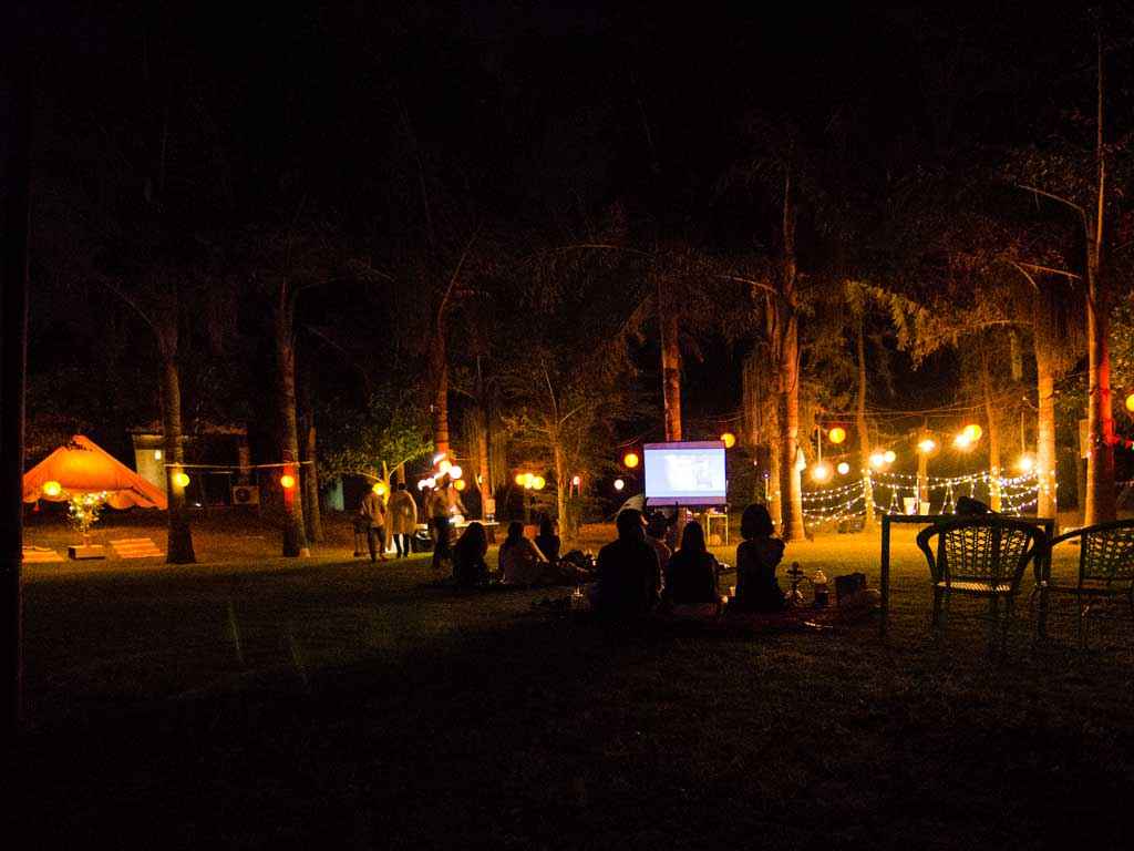 Camping Bonfire In The Woods The Perfect Secret Getaway For Your Hippie Group Near Delhi Tripoto