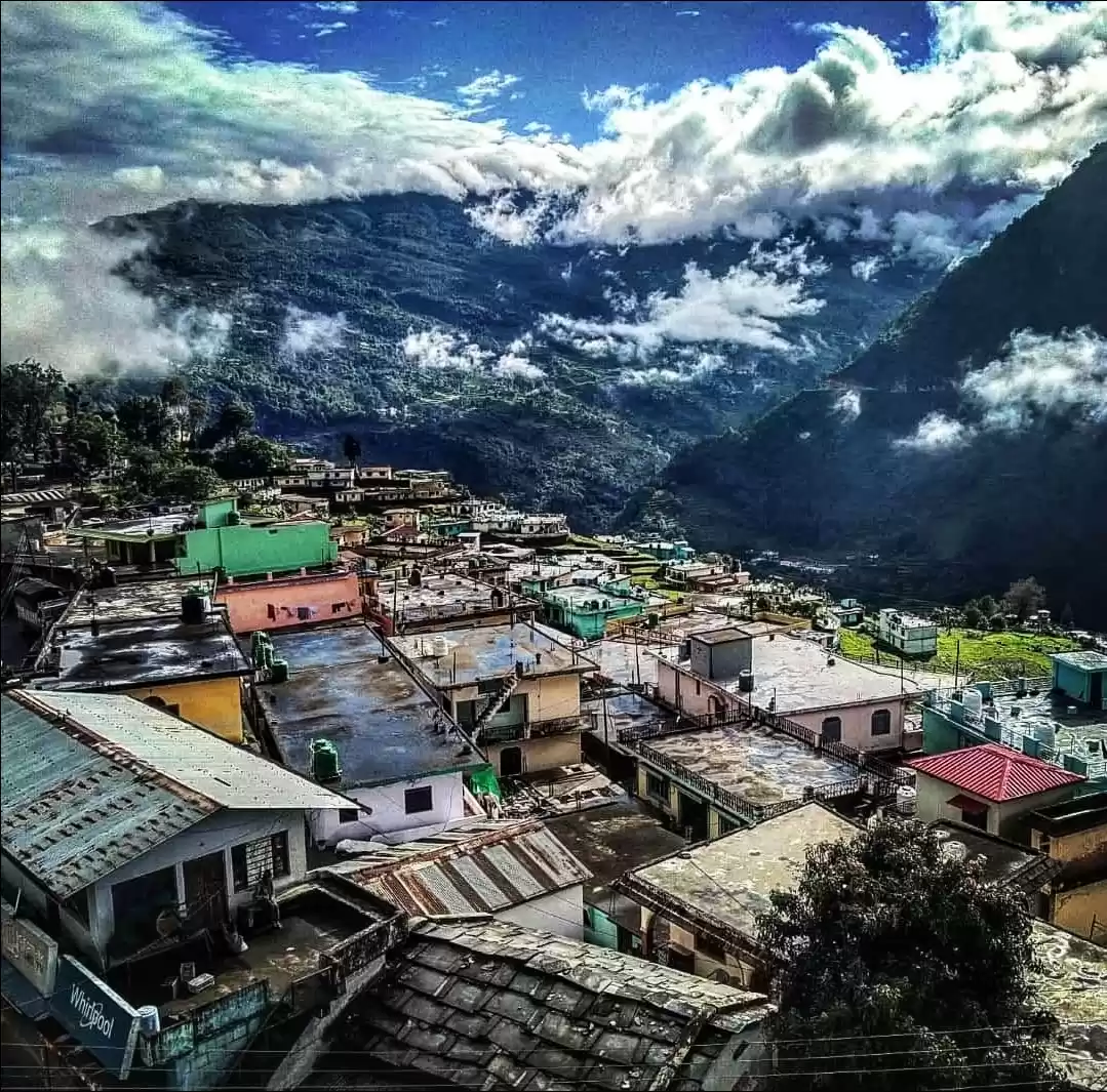 Photo of Buttermilk sky