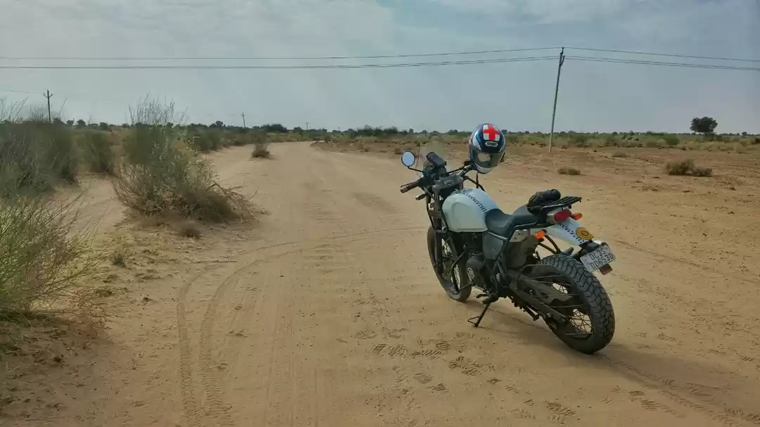 Photo of Royal Enfield Tour o