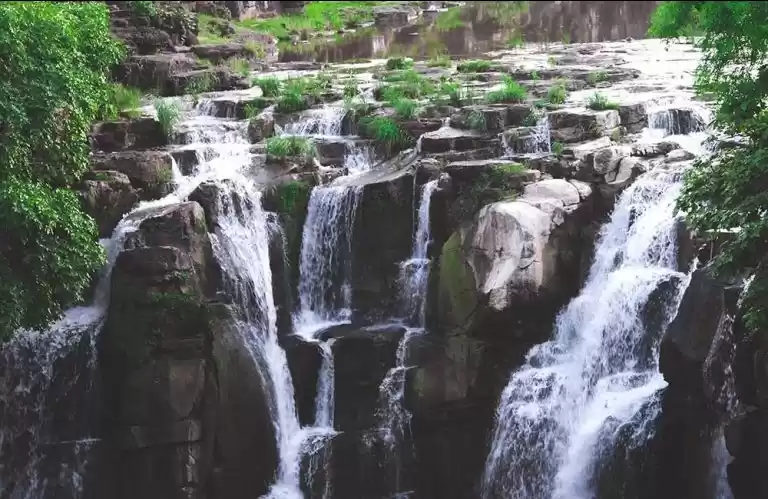 Photo of Patalpani Falls ; In