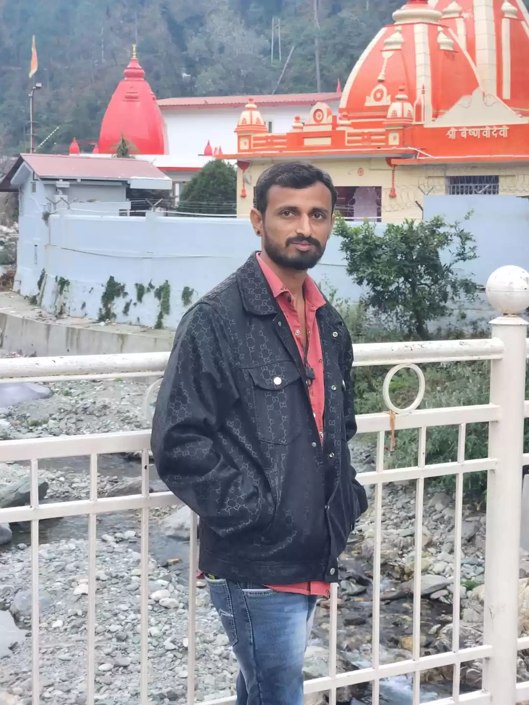 Photo of नीब करौरी आश्रम कैंच