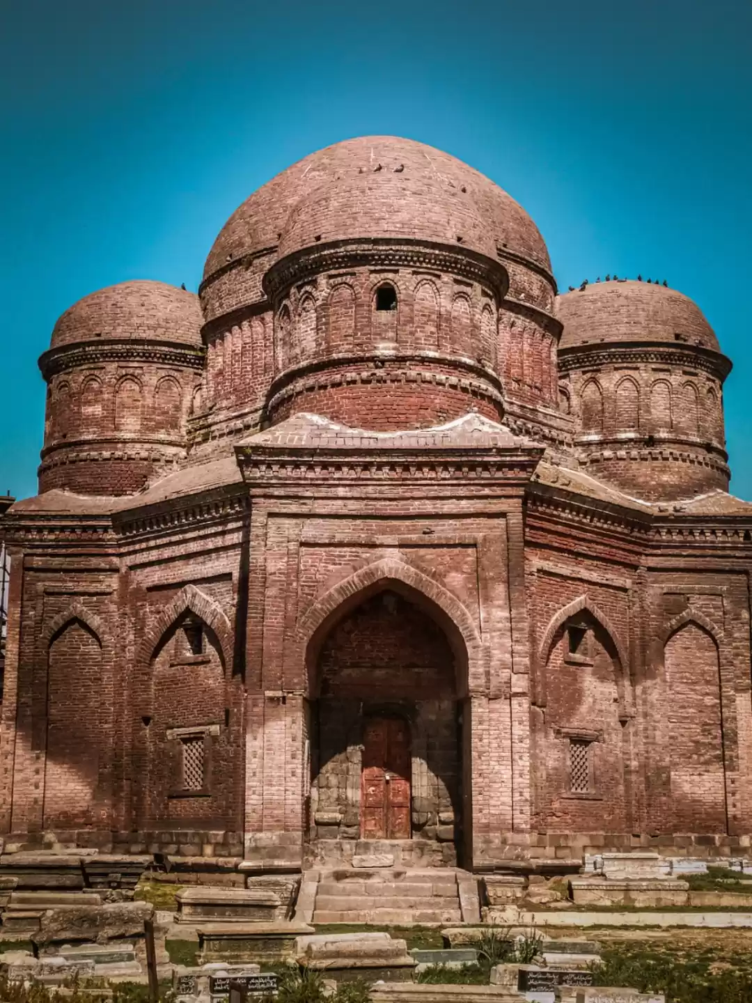 Photo of The Badshah Tomb mar