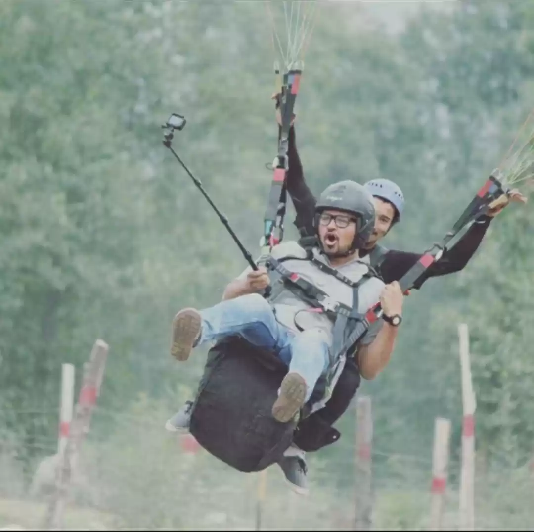 Photo of Paragliding @8k Feet