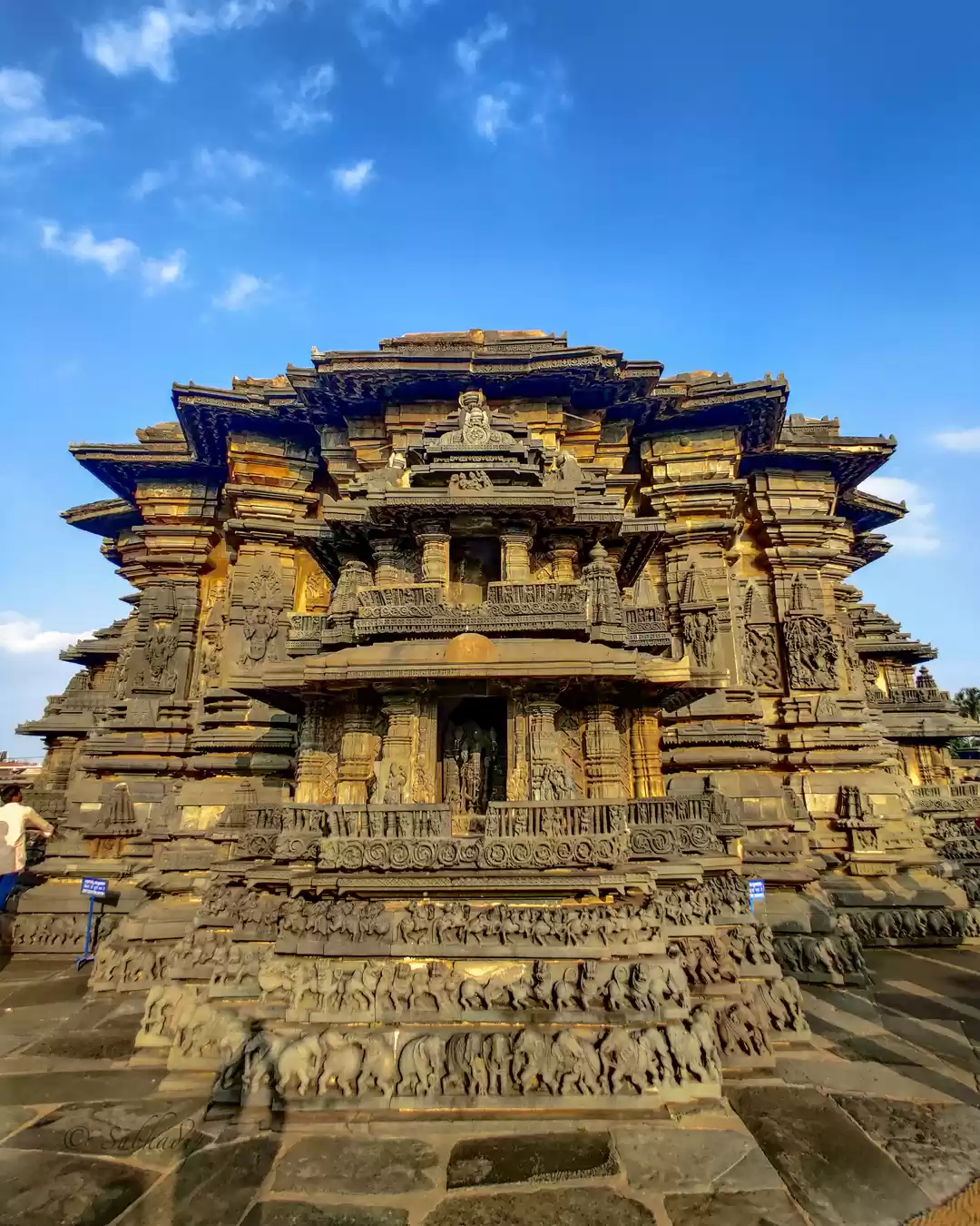 Photo of Chennakesava temple,