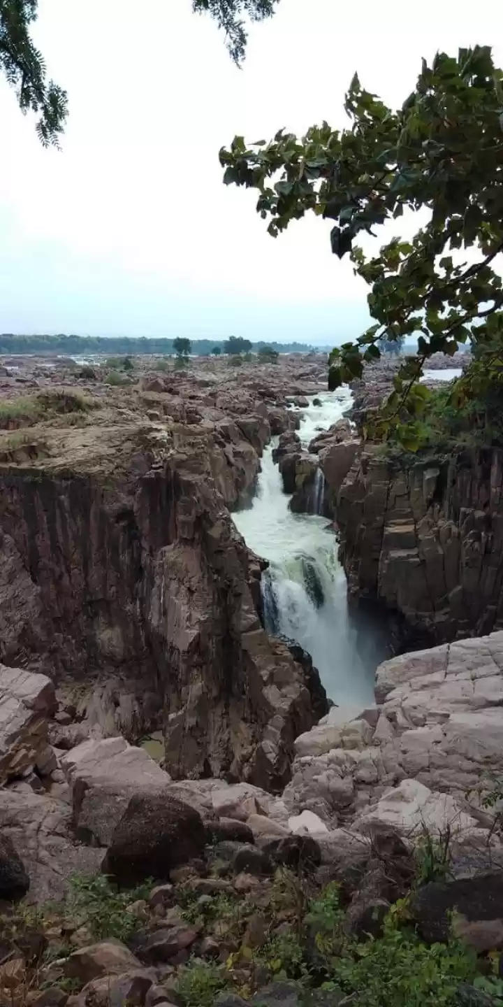 Photo of Raneh falls😎