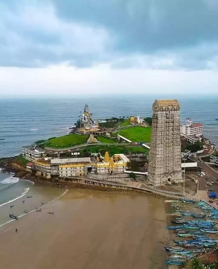 Photo of ~ Murudeshwara Templ