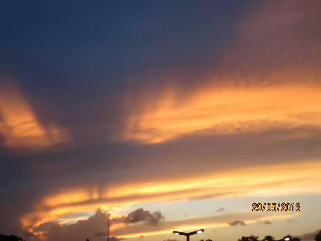 Photo of The year was 2013, w