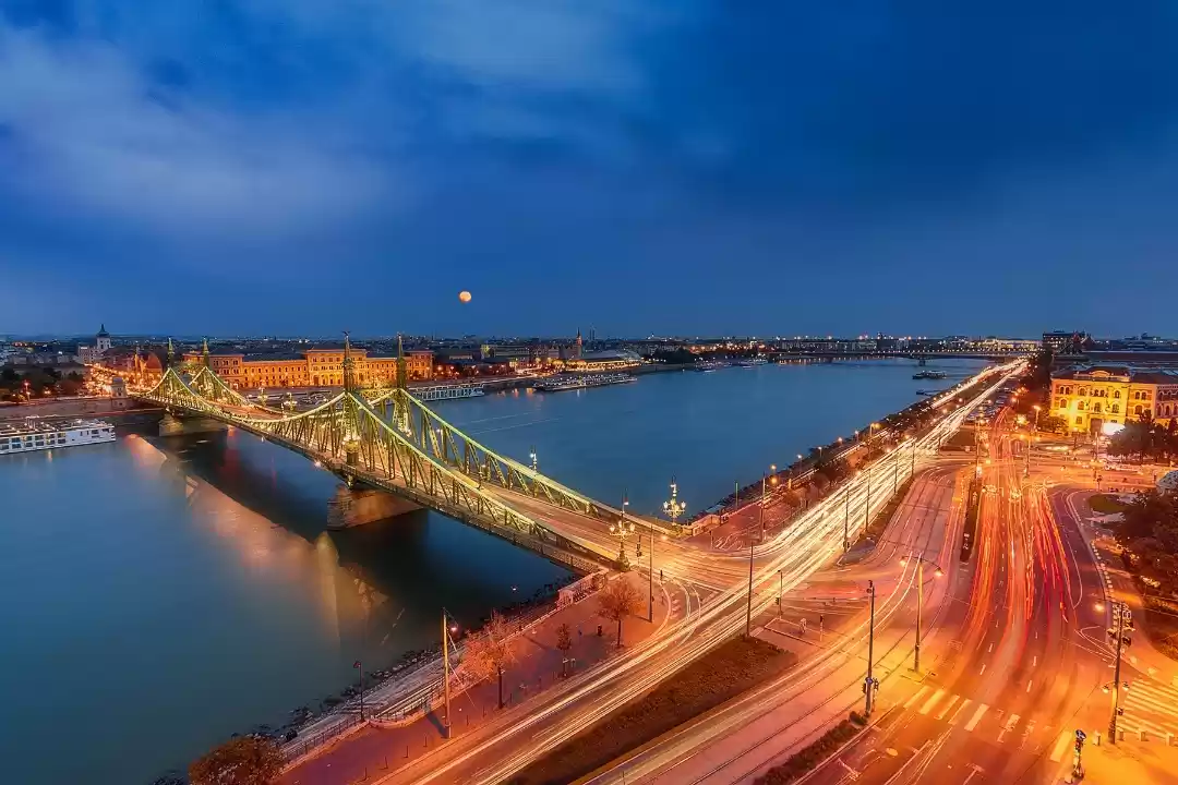 Photo of Budapest Trails - Li