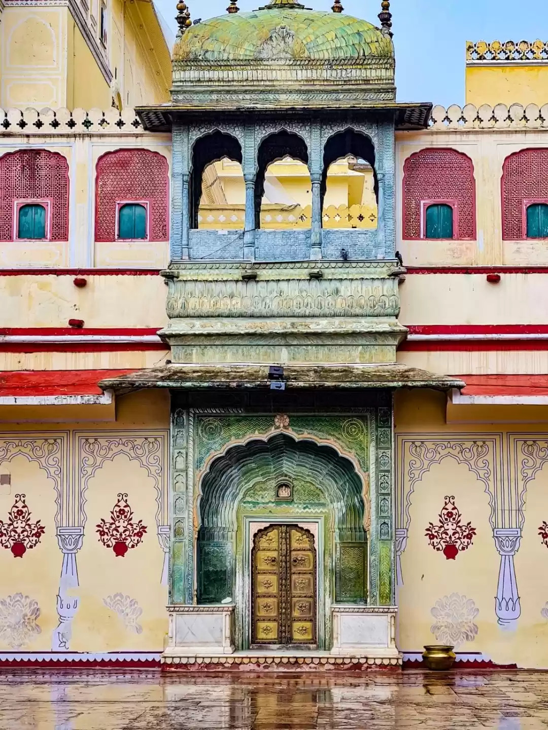 Photo of The palace of illusi