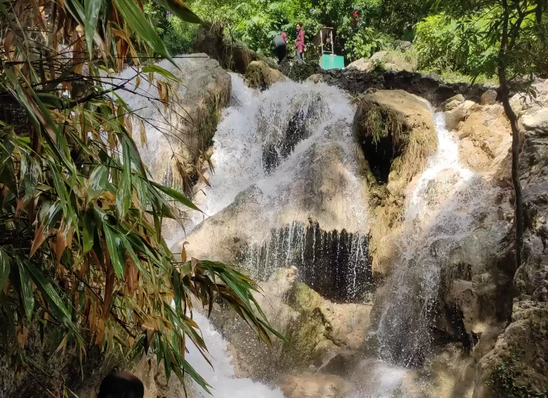 Photo of Neer Waterfall