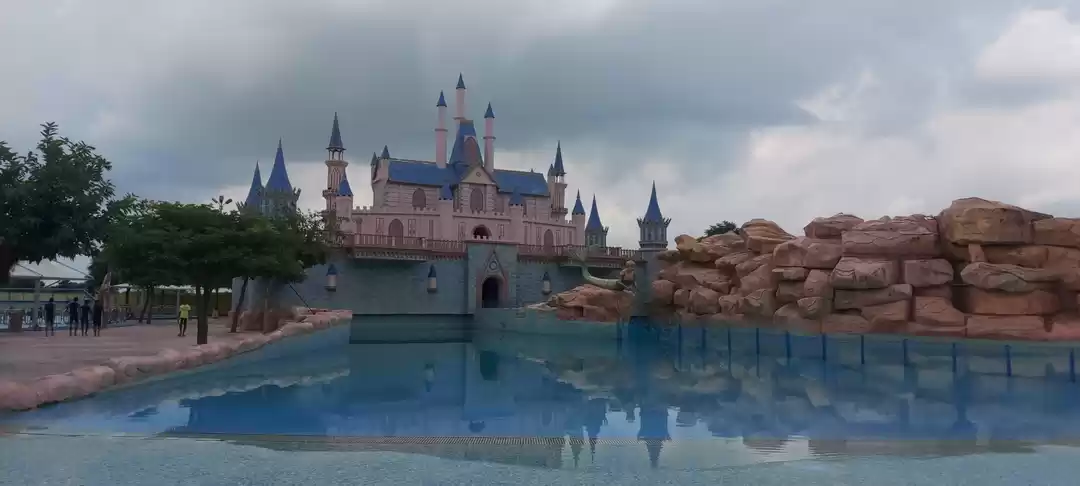 Photo of Blue world theme par