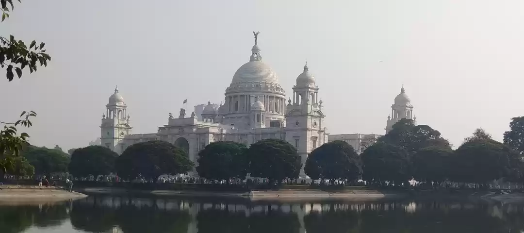 Photo of The city of joy, Kol