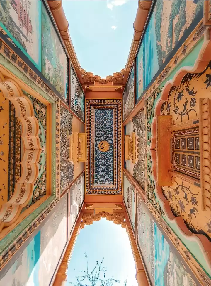 Photo of Patrika Gate 