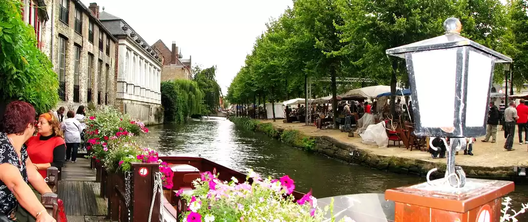 Photo of Chaar kadam bas chaa