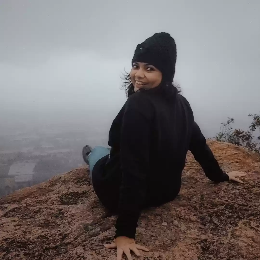 Photo of That Wandering Bong Girl