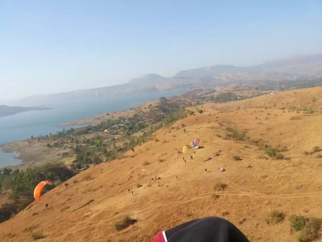 Photo of Paragliding at Kamsh