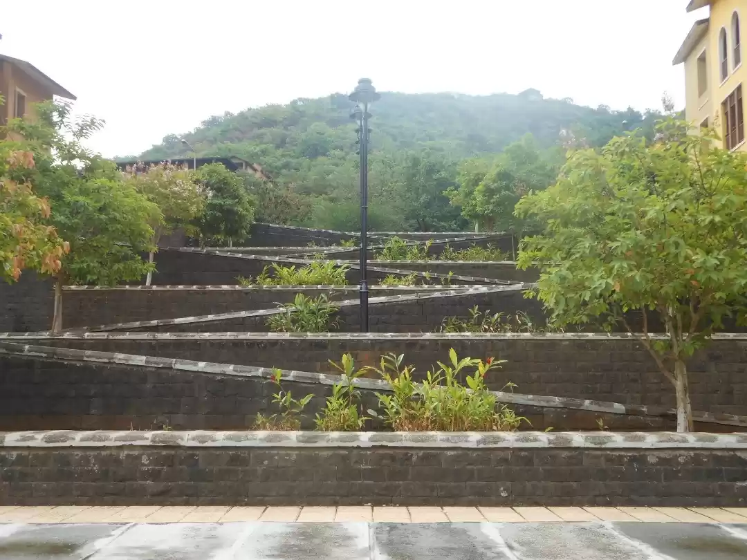 Photo of Lavasa waterfront, 1