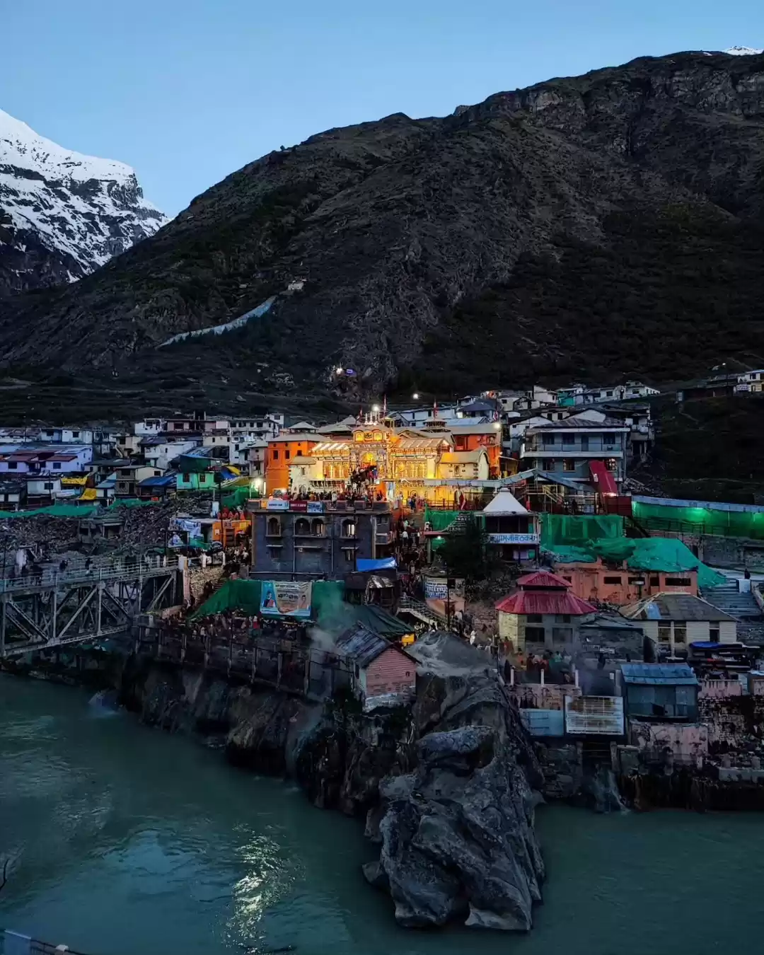 Photo of Badrinath Temple