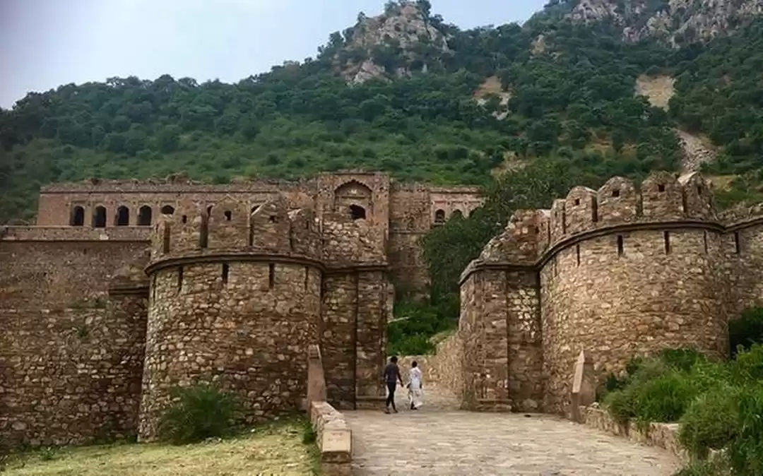 Photo of Bhangarh: Story Behi