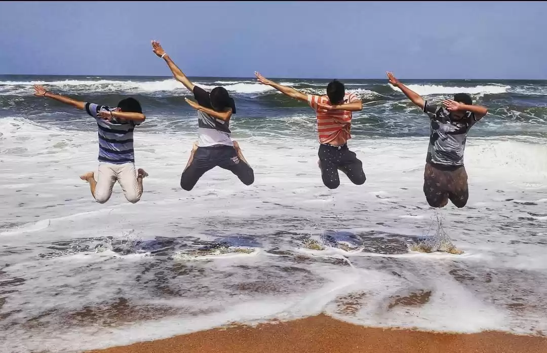 Photo of Goa wale beaches pe,