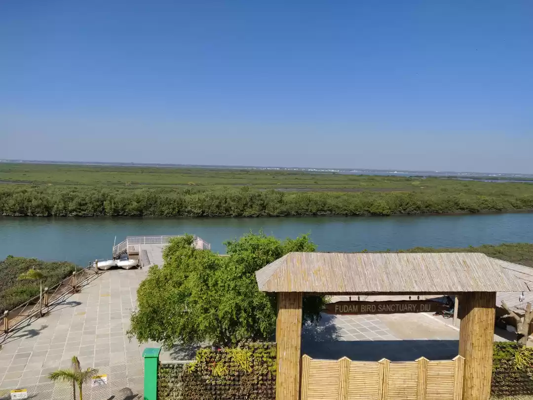 Photo of दीव का प्रसिद्ध पर्य