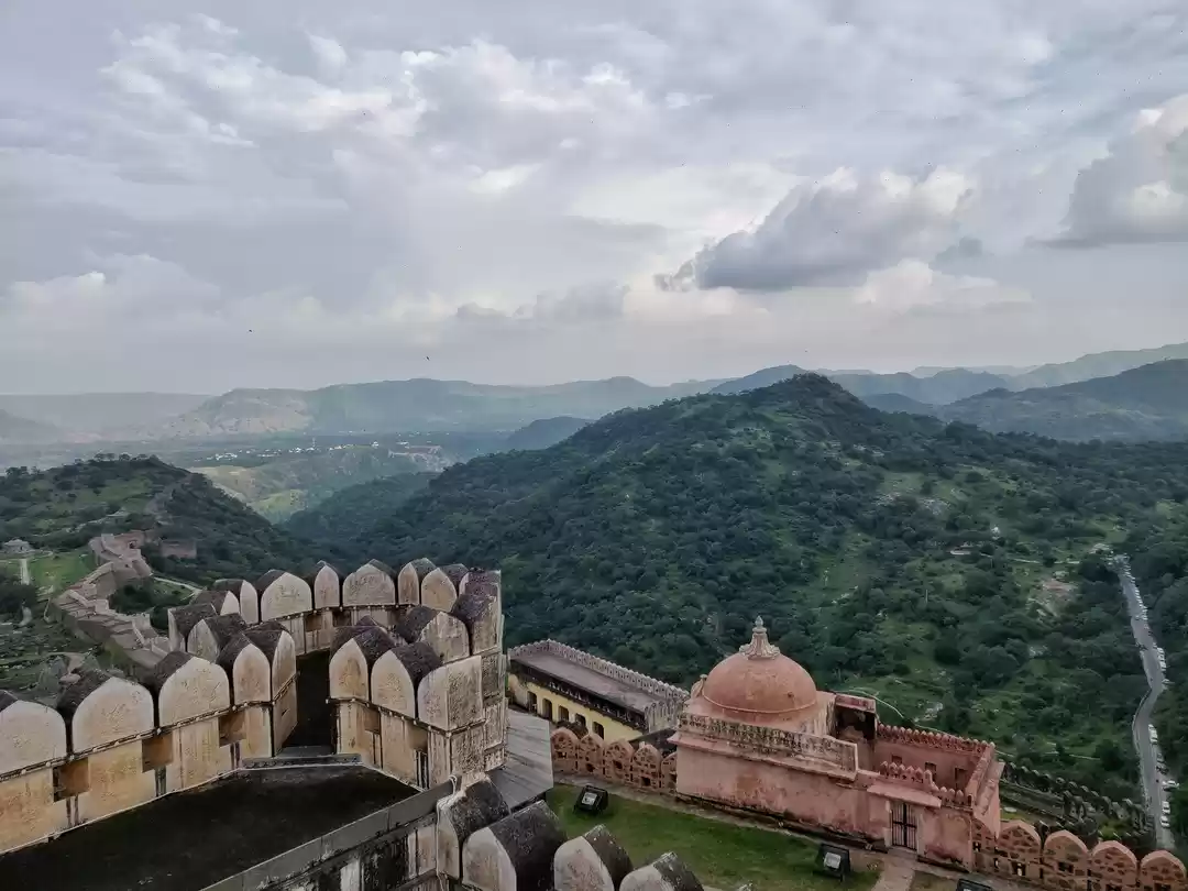 Photo of मानसून का मज़ा लेना च