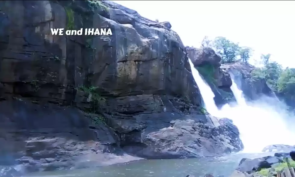 Photo of अथिरापल्ली झरना,केरल
