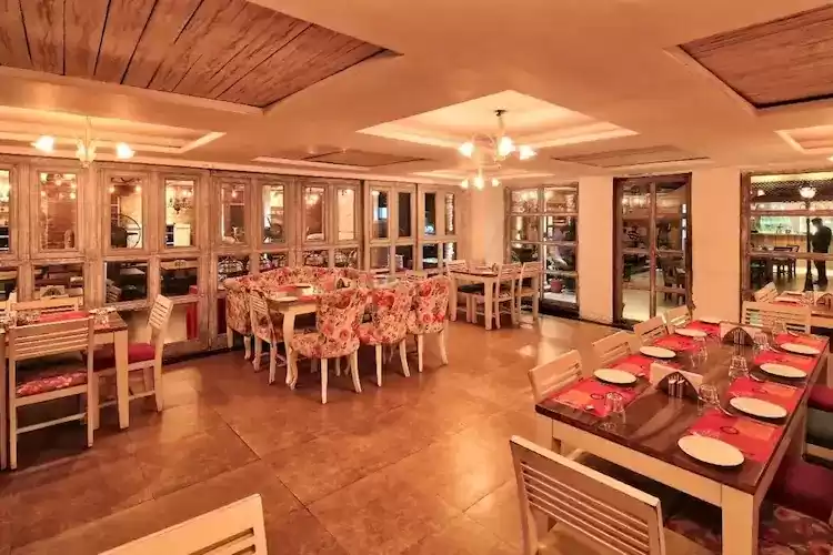 Photo of जयपुर में 6 रंग-बिरं
