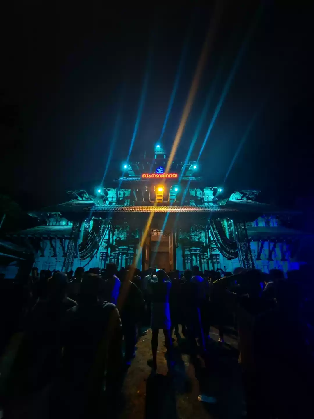 Photo of Throwback to 'Thriss