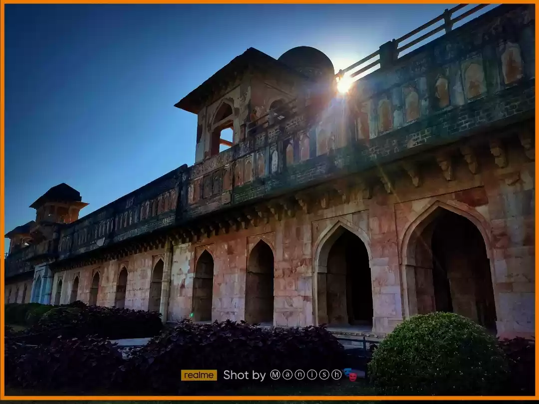 Photo of Sun & jahaz mahal