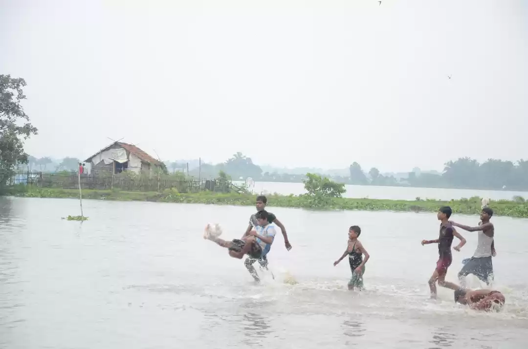 Photo of चलिए चलते हैं जमींदा