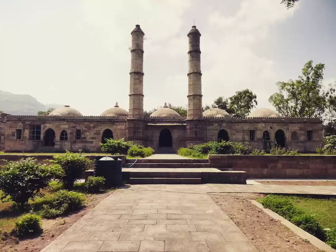 Photo of Champaner on a two-w