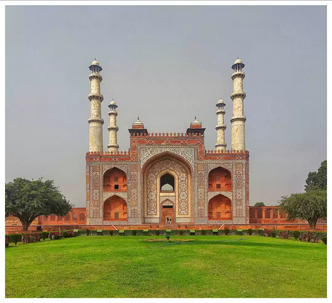 Photo of Akbar's Tomb, Sikand