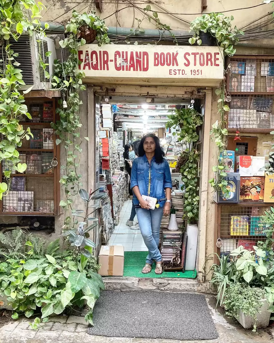 Photo of Faqir chand book sto