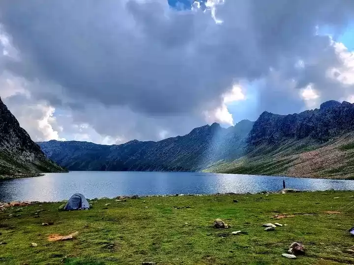 Photo of Tarsar lake,surfraw 